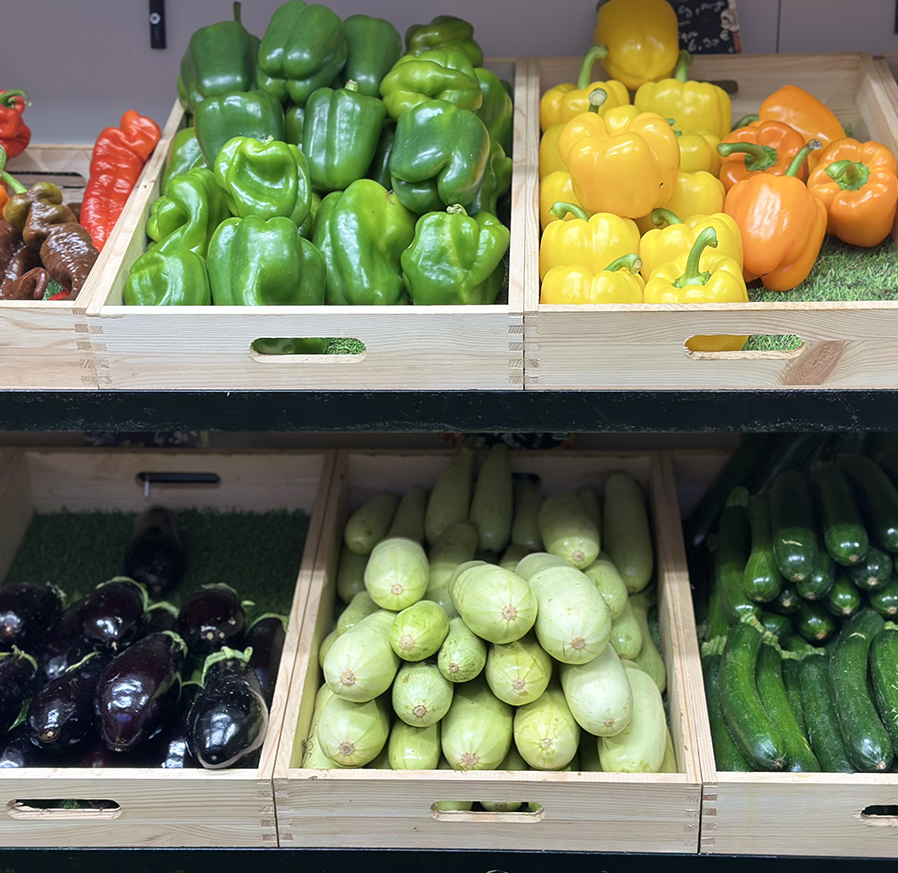 légumes copie primeurs Menton-fruits et legumes Vintimille-epicerie fine Villefranche-sur-Mer-compositions de fruits menton-magasin d alimentation menton
